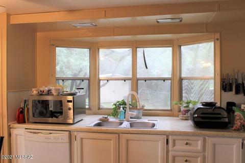 207 E Golden Bell Rd, Saint David, AZ 85630 photo 4