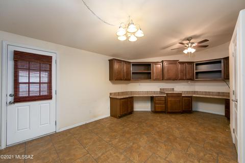 3675 E Mule Deer Rd, Pearce, AZ 85625 photo 10