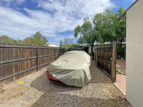 4448 E Timrod St, Tucson, AZ 85711 photo 6