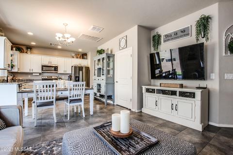 224 E Scepter Ln, Vail, AZ 85641 photo 7