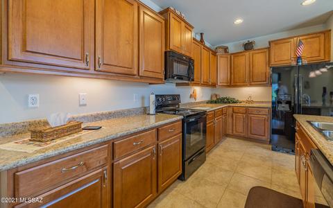 14037 E Cariole St, Vail, AZ 85641 photo 11