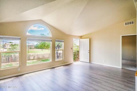13687 E Blue Cactus Ln, Vail, AZ 85641 photo 3