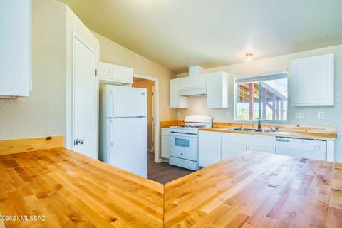 13687 E Blue Cactus Ln, Vail, AZ 85641 photo 9