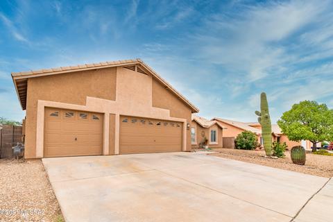 9272 E Bent Creek Way, Tucson, AZ 85747 photo 3