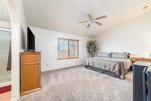 9272 E Bent Creek Way, Tucson, AZ 85747 photo 18