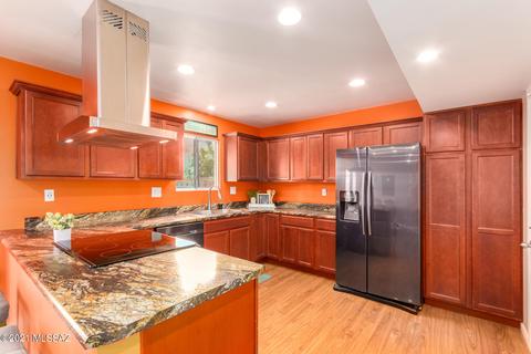 9860 E Celeste Dr, Tucson, AZ 85730 photo 8