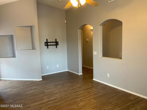 8869 E Mountain Spring Dr, Tucson, AZ 85747 photo 5