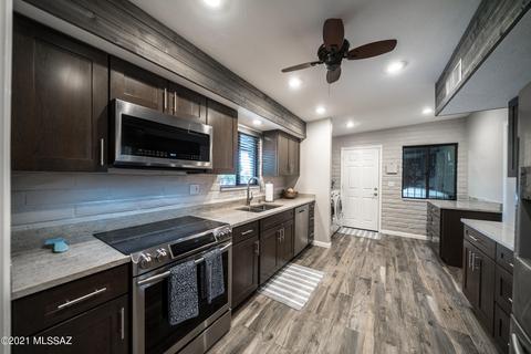 7221 E Brooks Dr, Tucson, AZ 85730 photo 5