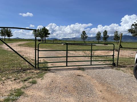 722 E Rising St #-, Pearce, AZ 85625 photo 2