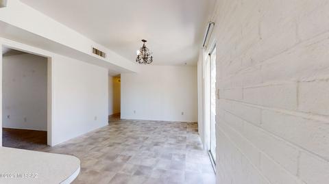 7351 E David Dr, Tucson, AZ 85730 photo 7