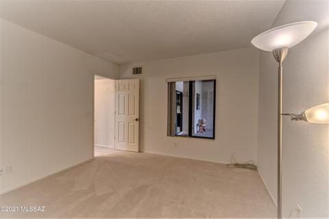 9810 E 2nd St, Tucson, AZ 85748 photo 17