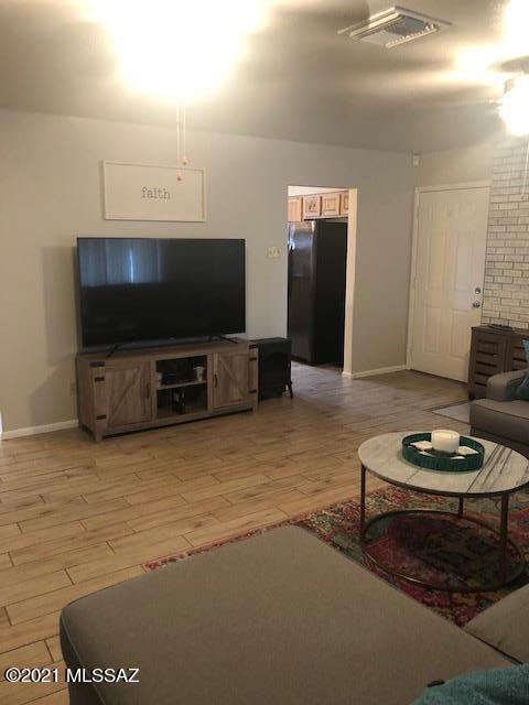 913 W Palomas Dr, Willcox, AZ 85643 photo 3