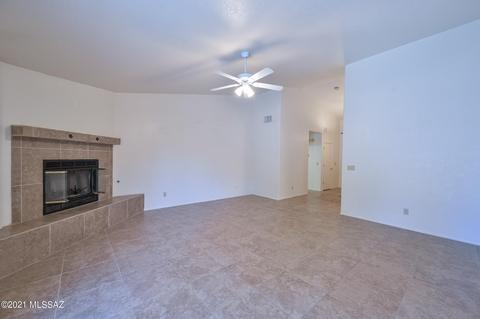 9237 E Bent Creek Way, Tucson, AZ 85747 photo 22