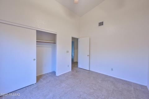 9237 E Bent Creek Way, Tucson, AZ 85747 photo 39