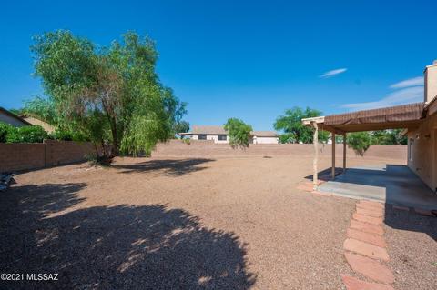 9237 E Bent Creek Way, Tucson, AZ 85747 photo 45