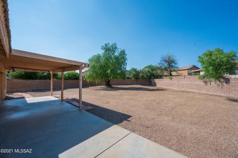 9237 E Bent Creek Way, Tucson, AZ 85747 photo 48