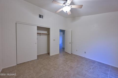 9237 E Bent Creek Way, Tucson, AZ 85747 photo 35