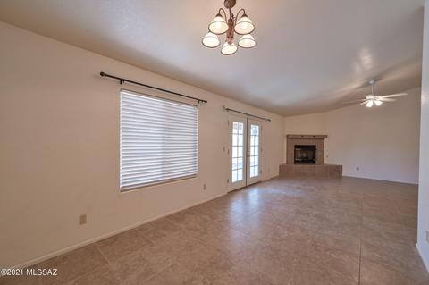 9237 E Bent Creek Way, Tucson, AZ 85747 photo 20
