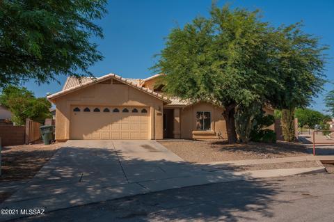 9237 E Bent Creek Way, Tucson, AZ 85747 photo 1