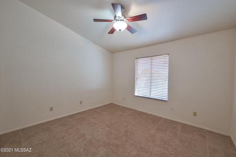9237 E Bent Creek Way, Tucson, AZ 85747 photo 36