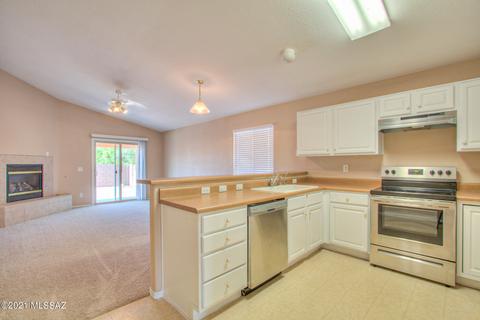 7762 S Precious Opal Dr, Tucson, AZ 85747 photo 5