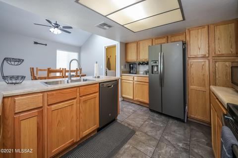 10002 E Stella Rd, Tucson, AZ 85730 photo 8