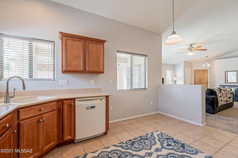 537 S Stone Bench Rd, Vail, AZ 85641 photo 6
