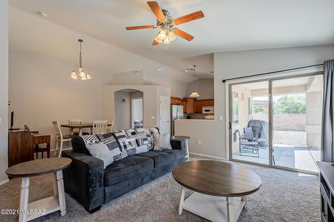 537 S Stone Bench Rd, Vail, AZ 85641 photo 3