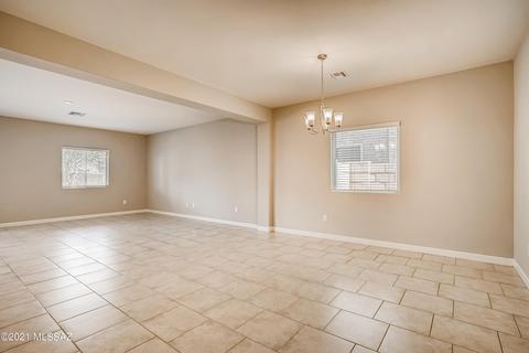 12087 E Becker Dr, Vail, AZ 85641 photo 6