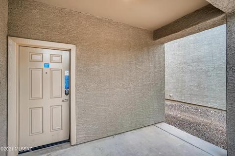 12087 E Becker Dr, Vail, AZ 85641 photo 2