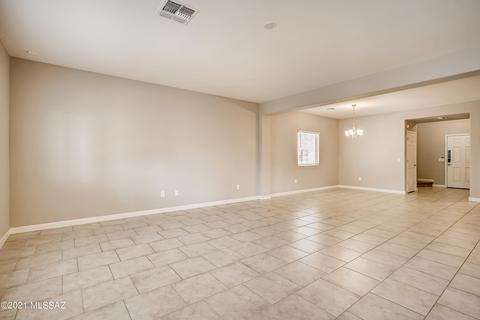 12087 E Becker Dr, Vail, AZ 85641 photo 4