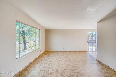 6664 E David Dr, Tucson, AZ 85730 photo 5