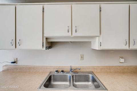 6664 E David Dr, Tucson, AZ 85730 photo 13