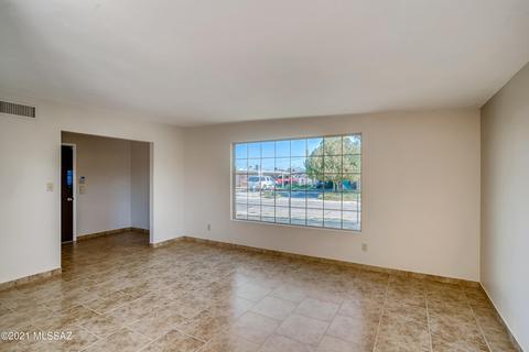 6664 E David Dr, Tucson, AZ 85730 photo 7