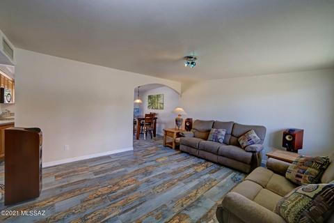 7626 E Logan Dr, Tucson, AZ 85730 photo 7