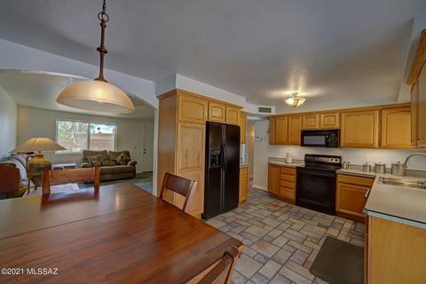 7626 E Logan Dr, Tucson, AZ 85730 photo 11