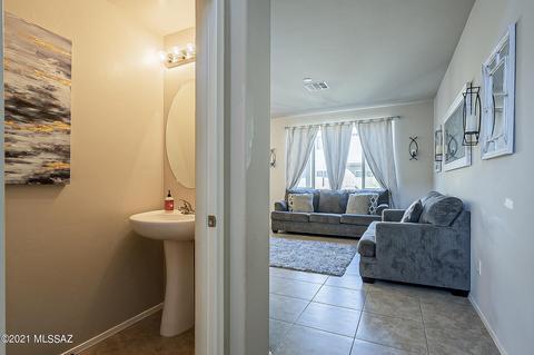 216 E Scepter Ln, Vail, AZ 85641 photo 7