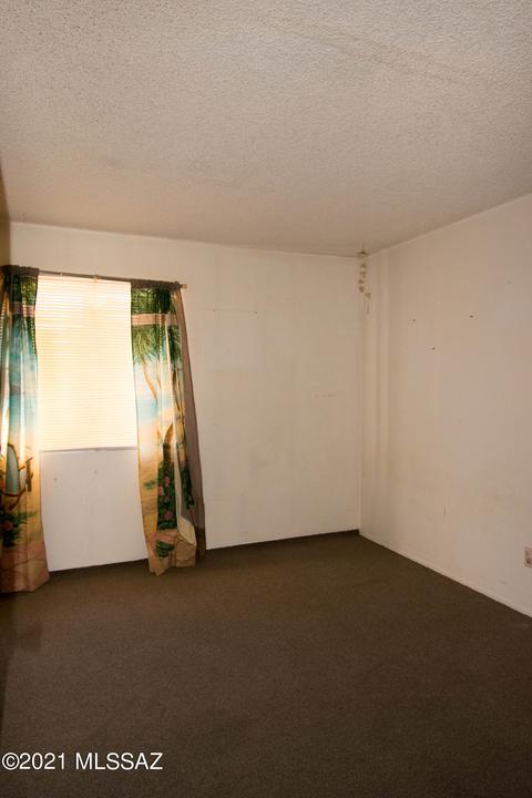 9700 E Celeste Dr, Tucson, AZ 85730 photo 5