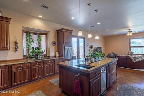 940 N Vidal Dr, Vail, AZ 85641 photo 14