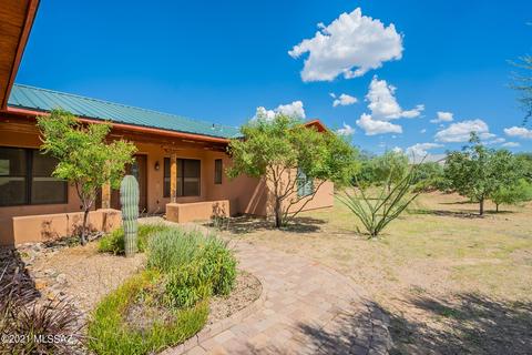 940 N Vidal Dr, Vail, AZ 85641 photo 2