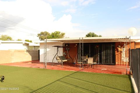 7315 E Sylvane Dr, Tucson, AZ 85710 photo 5