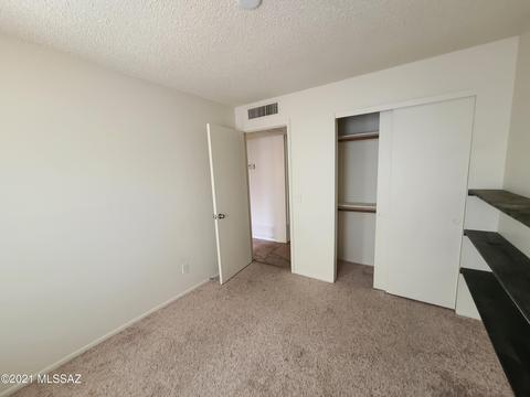 10060 E Watson Dr, Tucson, AZ 85730 photo 19