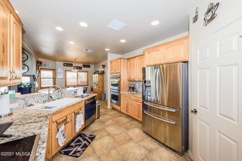 2770 E Iris Pl, Vail, AZ 85641 photo 10