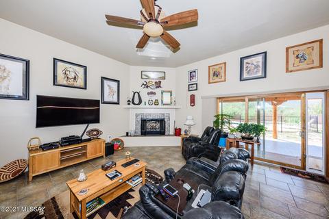 2770 E Iris Pl, Vail, AZ 85641 photo 9