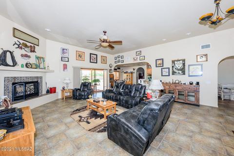 2770 E Iris Pl, Vail, AZ 85641 photo 6