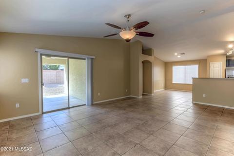 12724 E Red Iron Trl, Vail, AZ 85641 photo 6