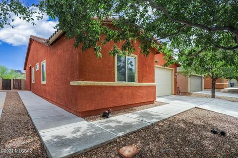 5087 E Kittentails Dr, Tucson, AZ 85756 photo 2