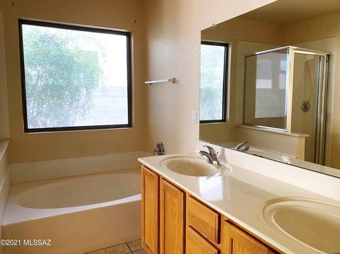 10249 E Gray Hawk Dr, Tucson, AZ 85730 photo 24