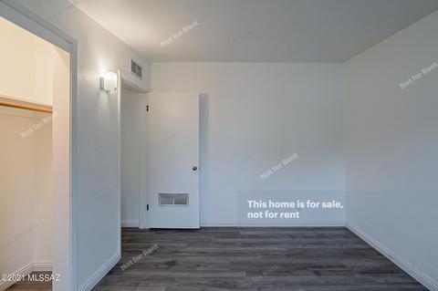 4702 E 27th St, Tucson, AZ 85711 photo 5