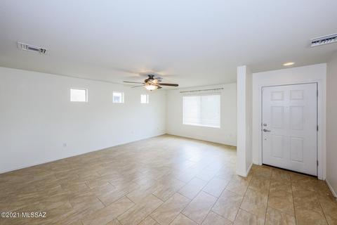 10675 E Singing Canyon Dr, Tucson, AZ 85747 photo 7